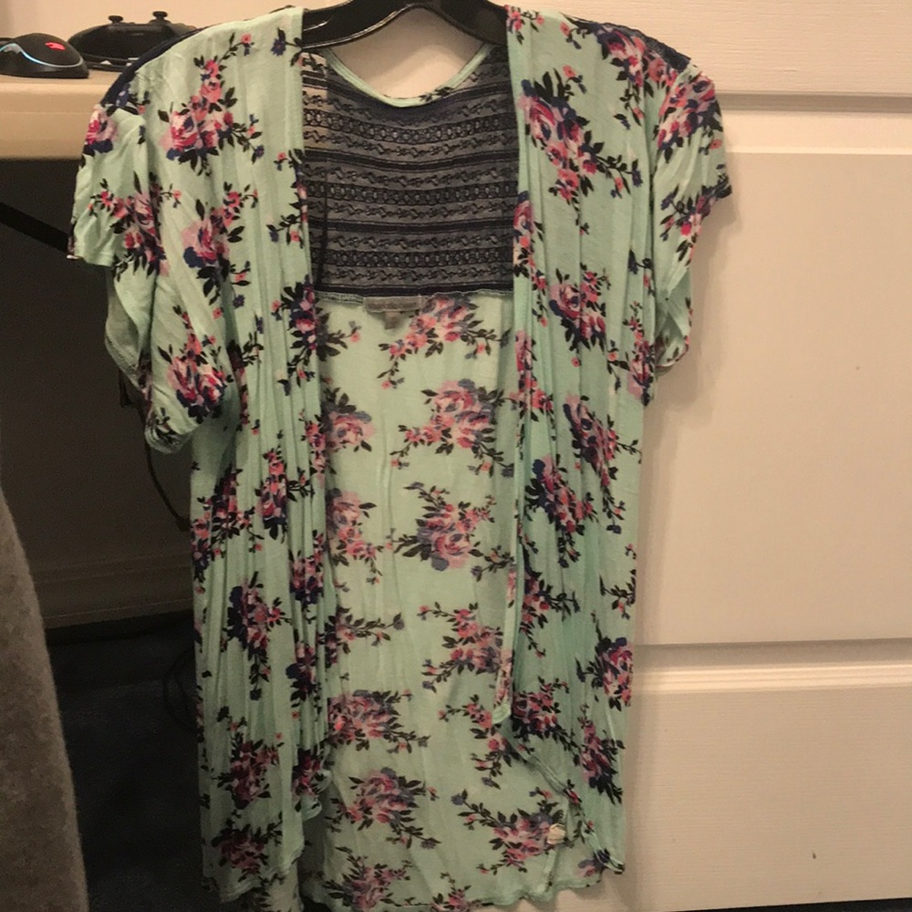 Great little summer cardigan.